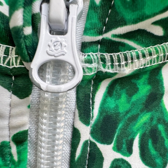 Swimzip 3T Girl Green Leaf Tropical Print Long Sleeve Swim Rashguard Bathingsuit - Picture 2 of 6